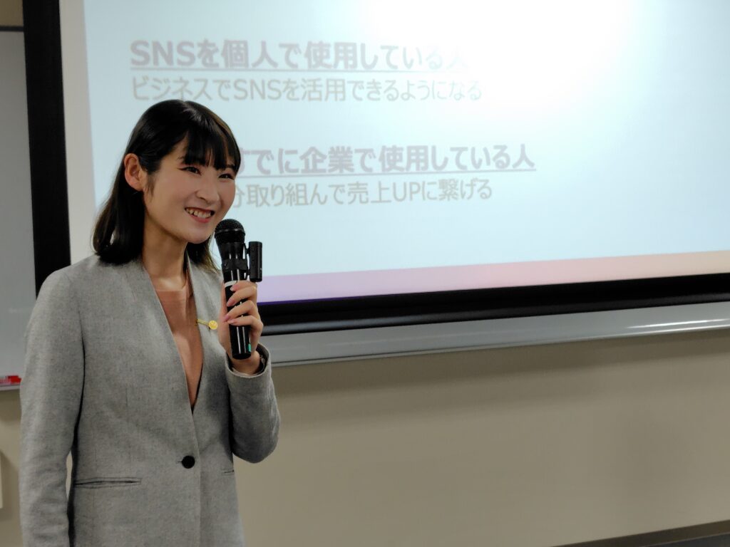 [2025/01/26]葛飾区立立石図書館ビジネス連携セミナー「１日10分で売り上げアップ！SNS活用術」開催報告